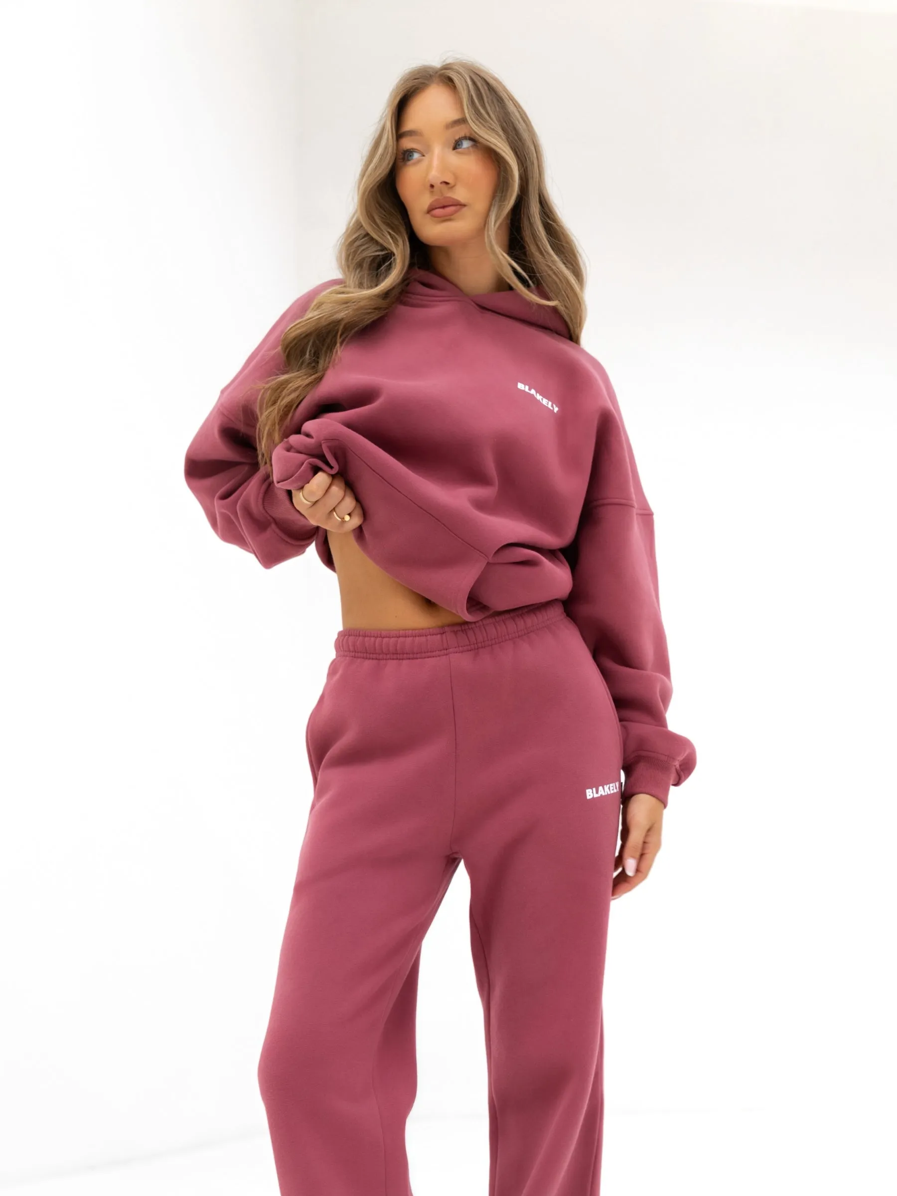 Contemporary Fashion Stretchable Amelie Oversized Hoodie - Dark Pink