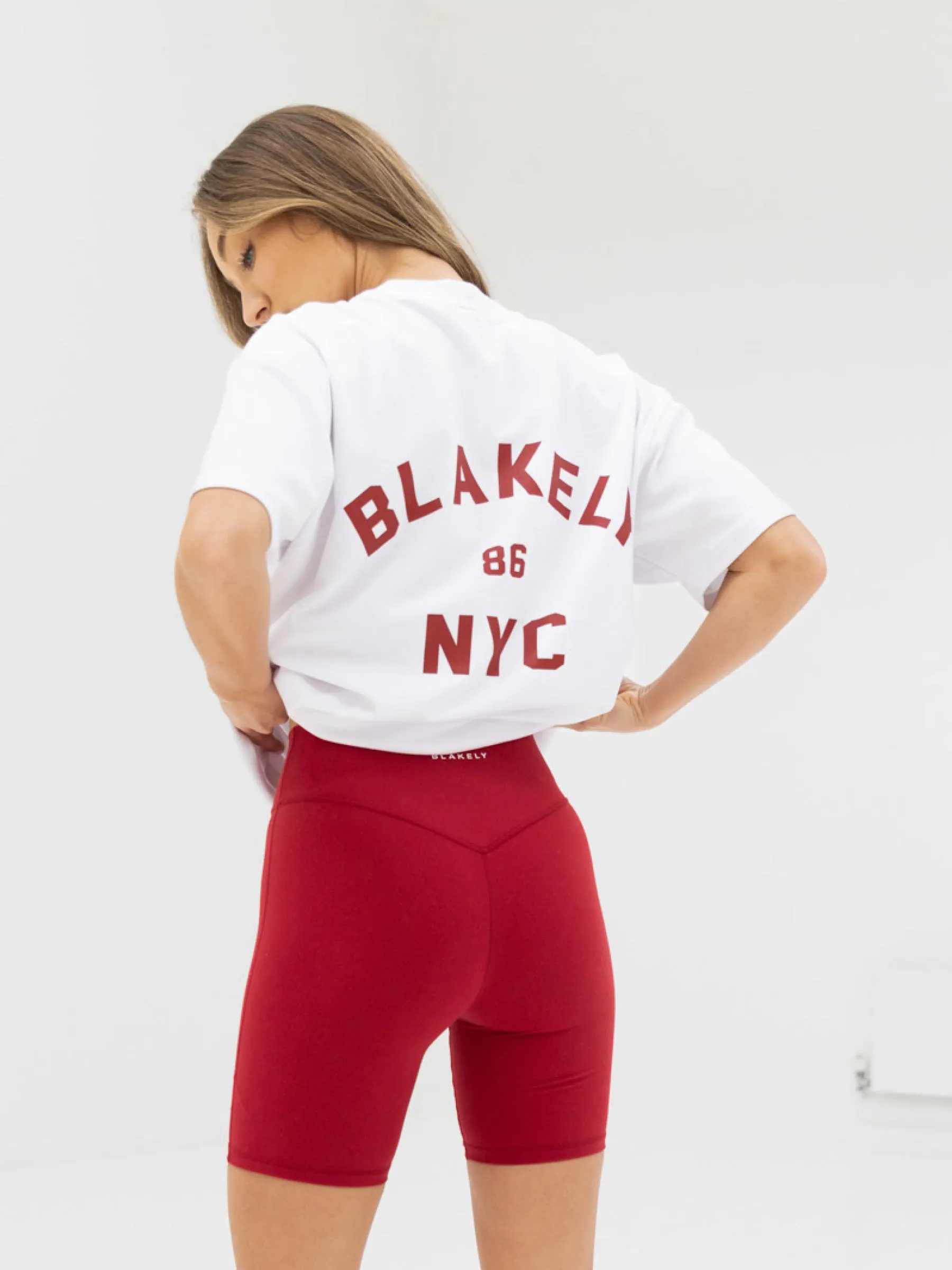 NYC Oversized T-Shirt - White & Cherry Red sports performance