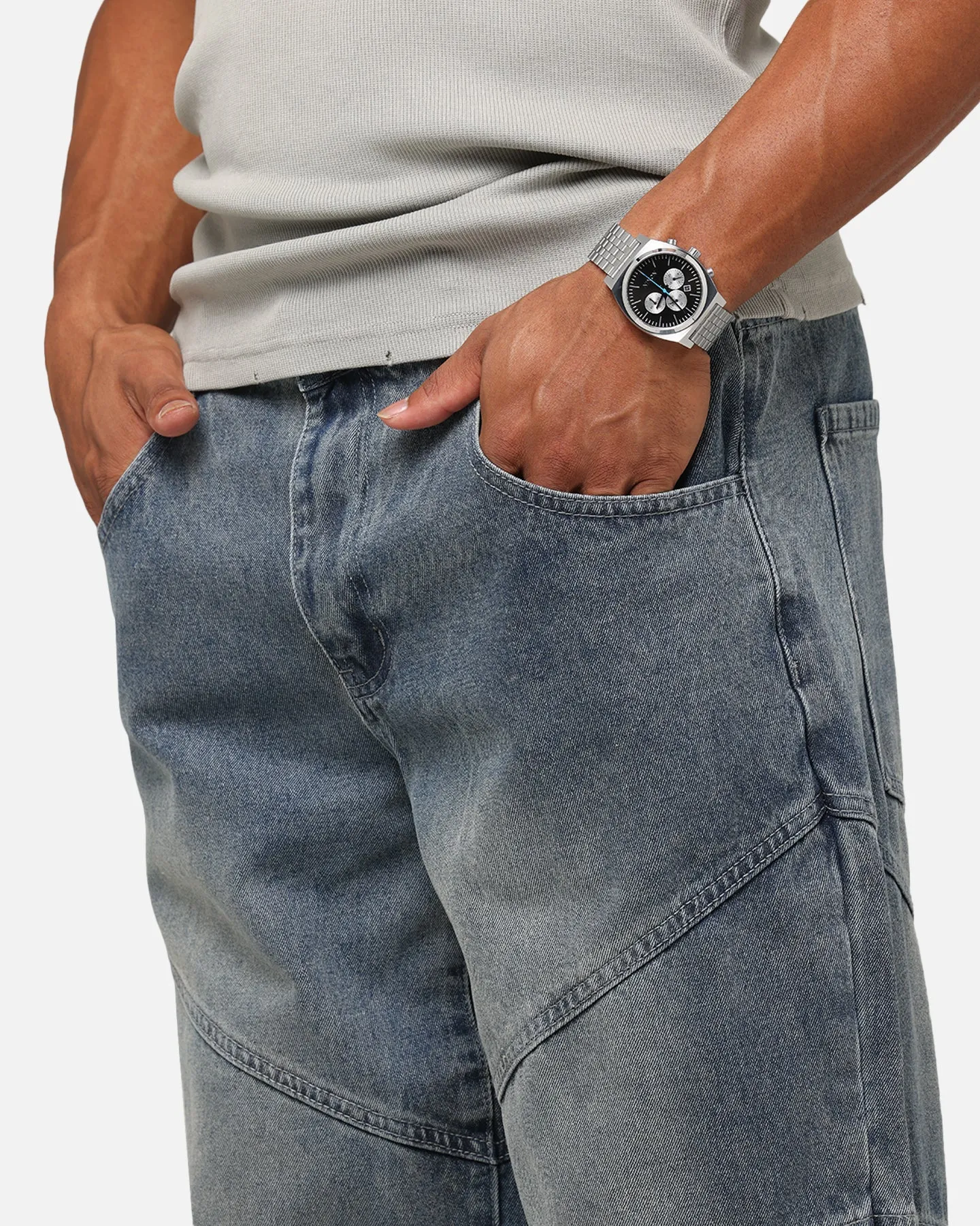 Date Night Sustainable Saint Morta Amplus Armoury Jeans Dirty Denim