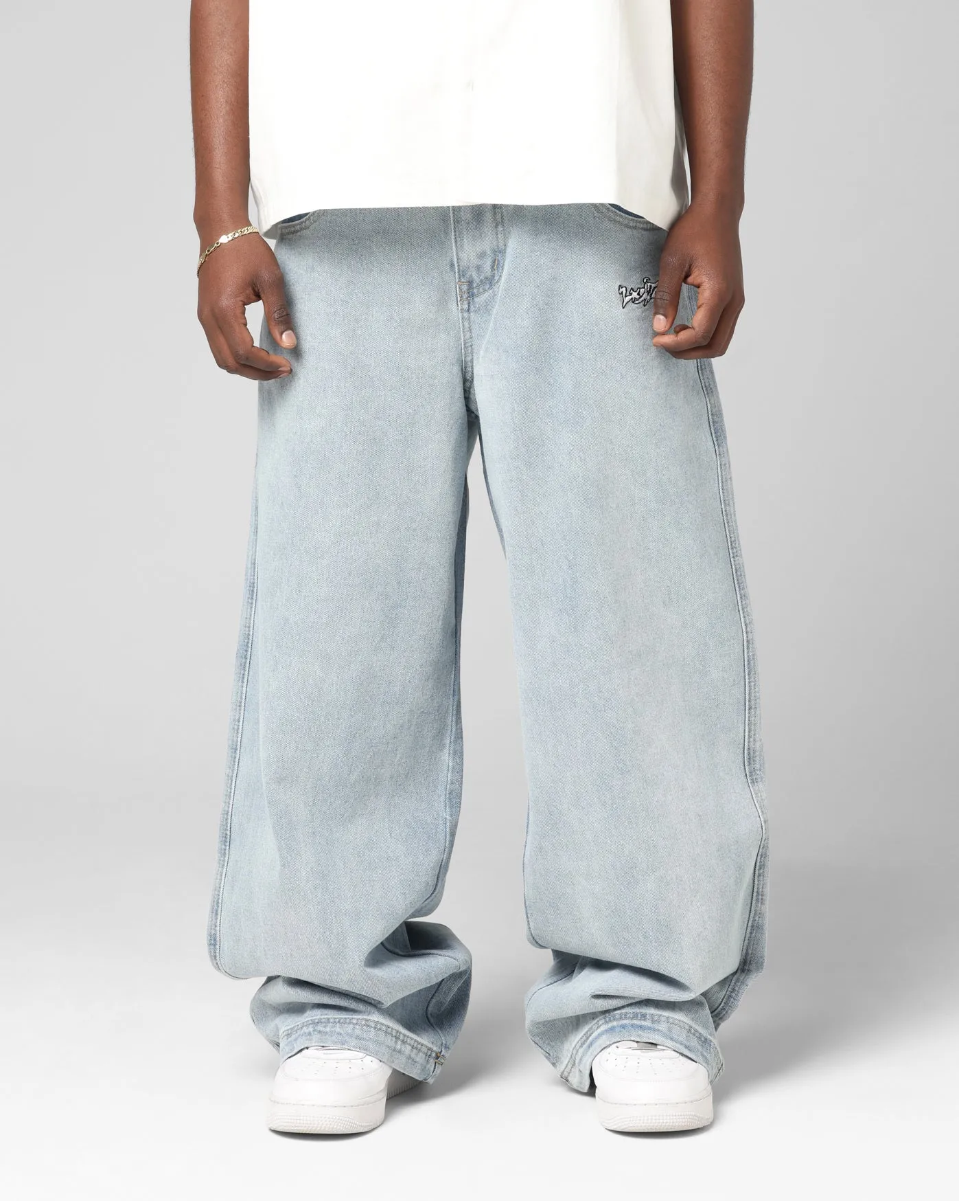 Loiter Star Born Jeans Washed Blue Earthy Streetwear Fan Nature Lover Classic Wear Morning Stroll
