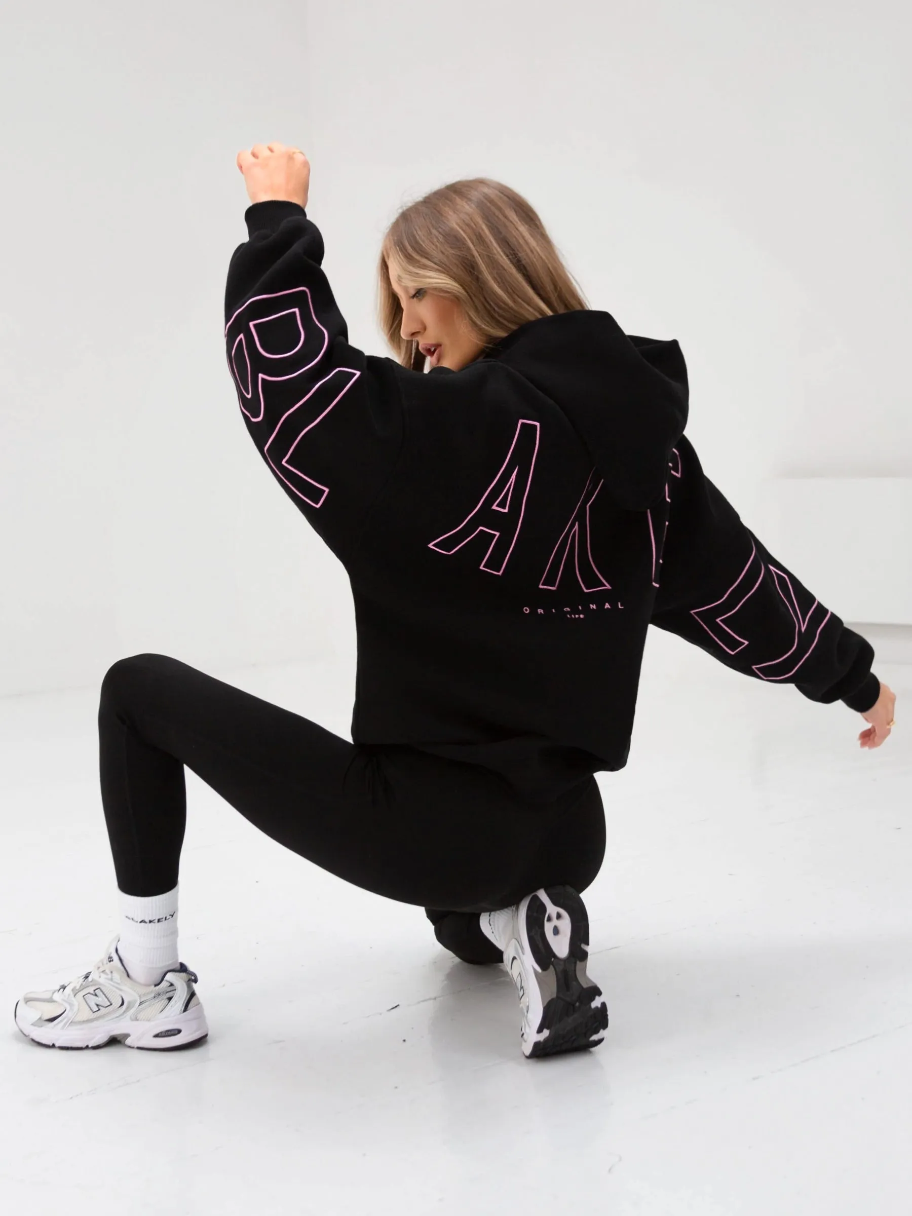 summer cover Embroidered Isabel Oversized Hoodie - Ultra Pink