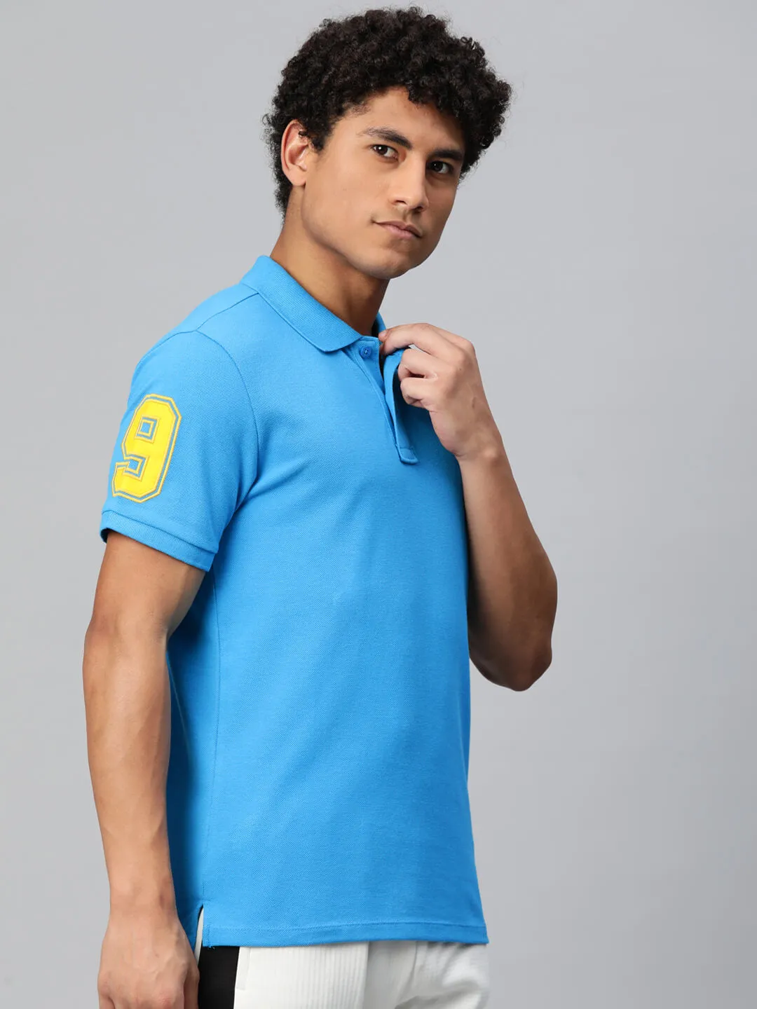 Layered Hem Reinforcement Alcis Men Typography Printed Polo Collar Dry Tech Slim Fit T-shirt