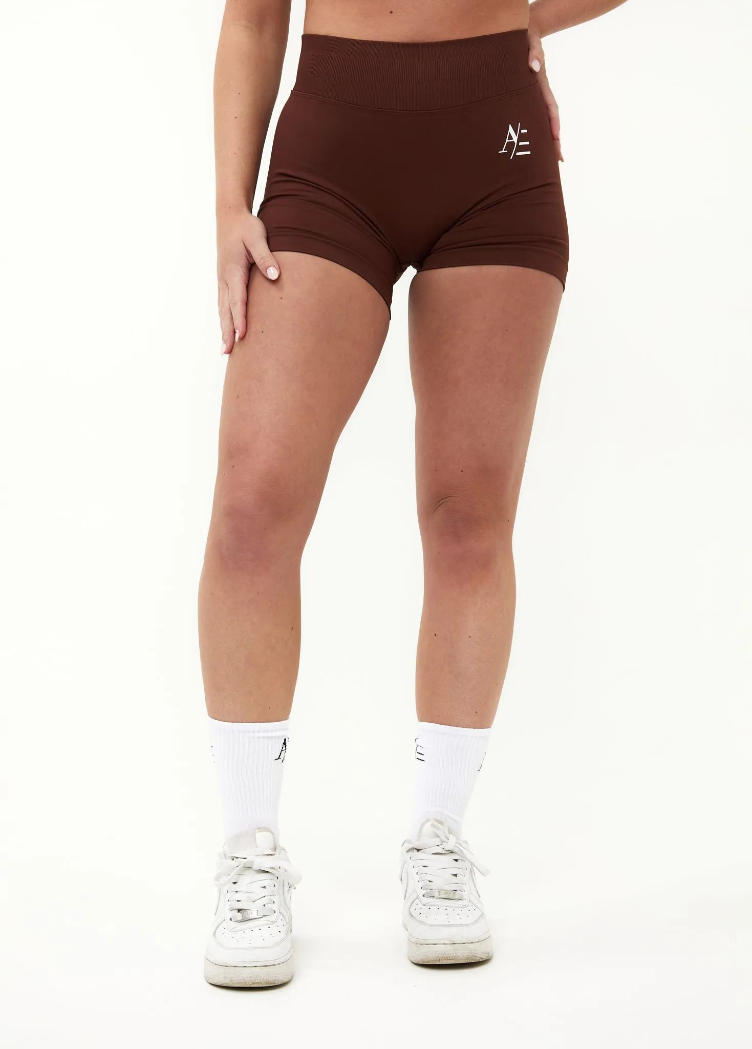 Sport Short Cinnamon Brown Sneakers