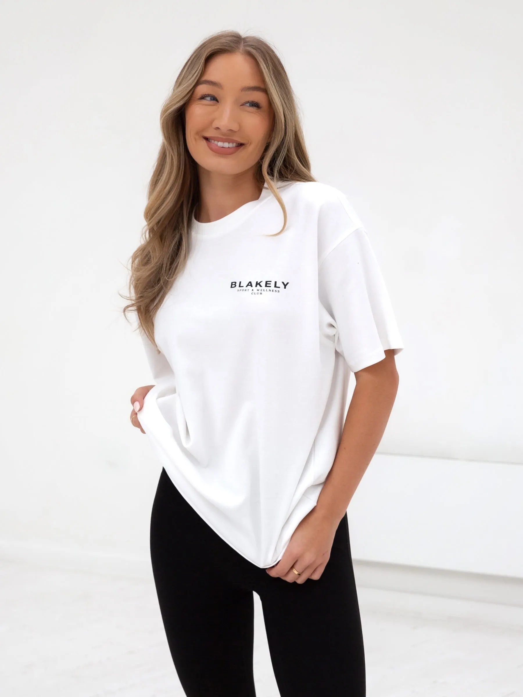 Chilly Comfort Wear back to school Active Studios Oversized T-Shirt - White