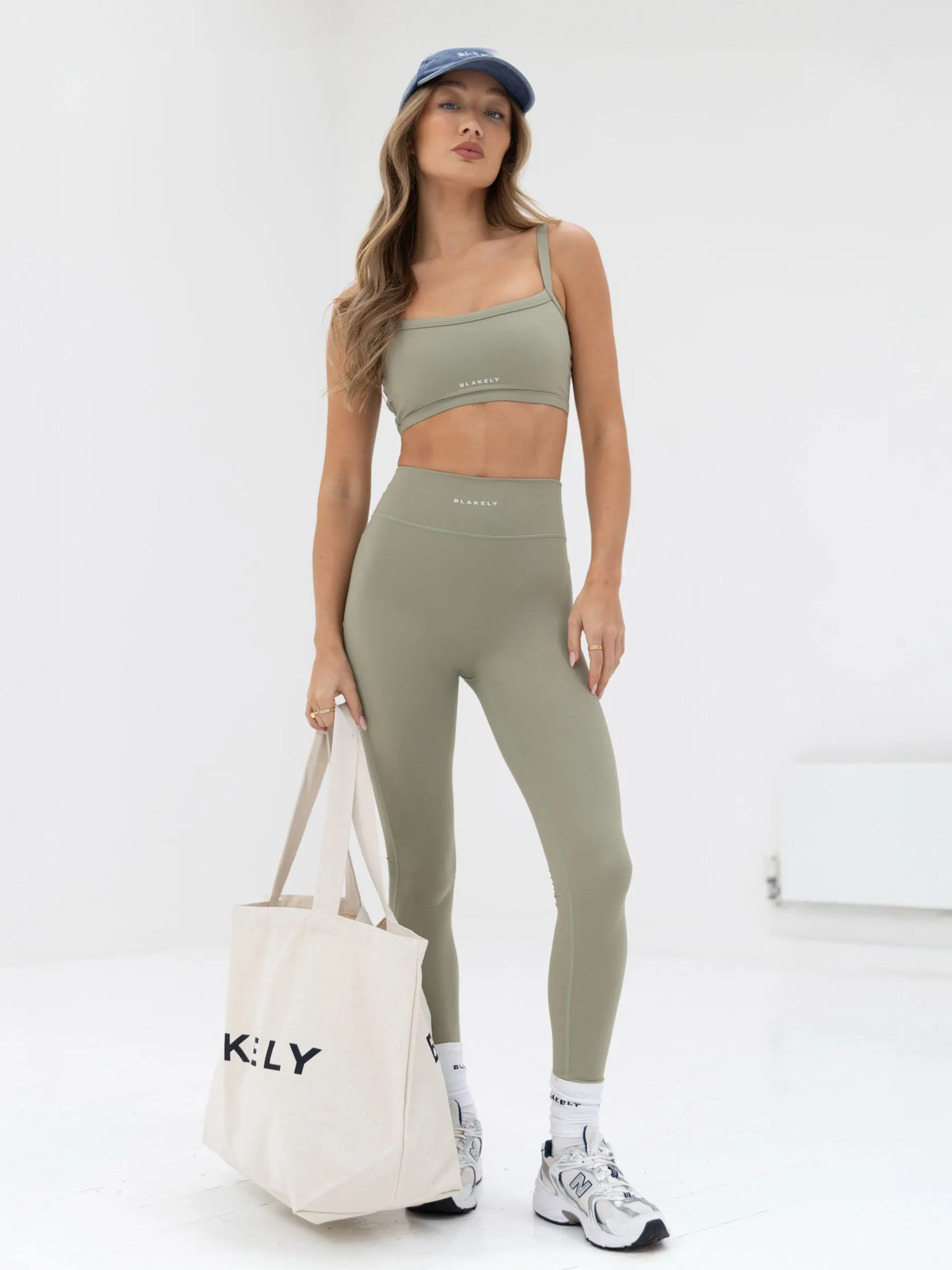 Anti-static seams Ultimate Sports Bra - Olive