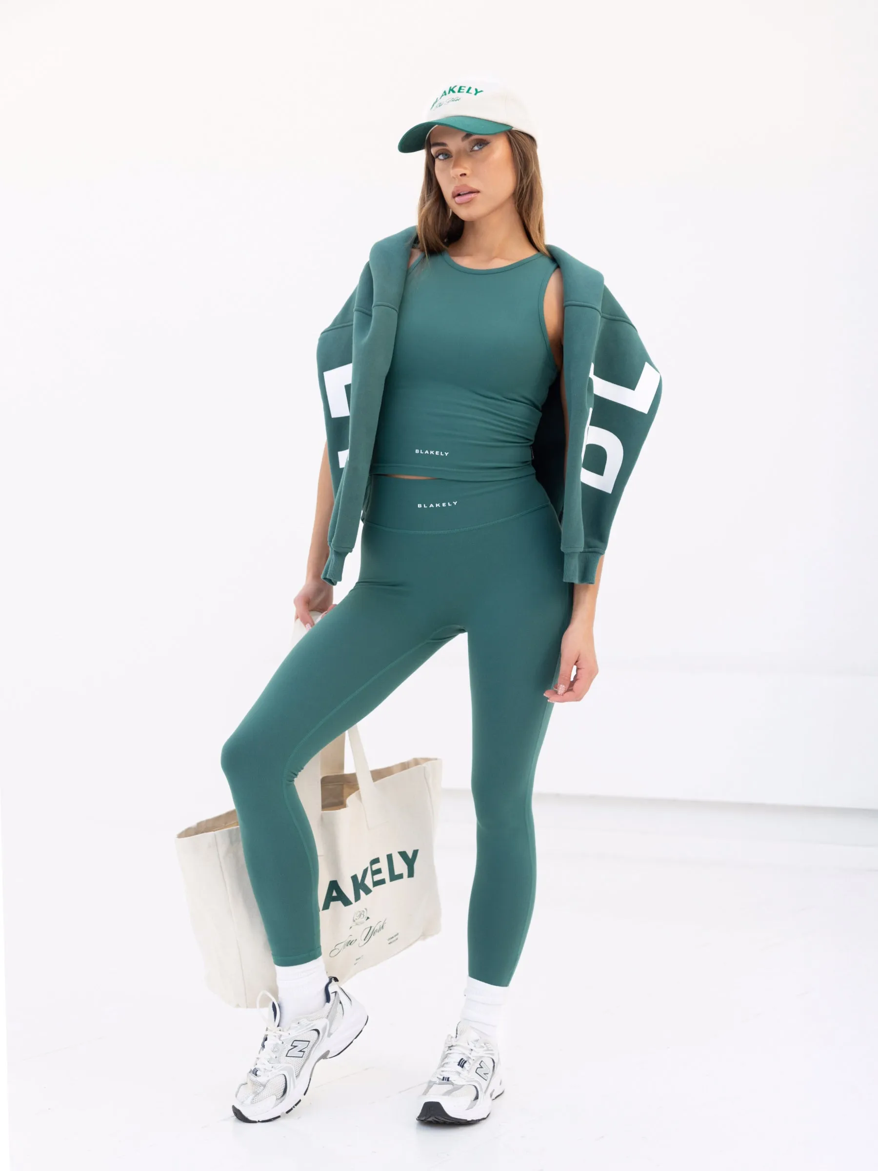 Bohemian MinimalistStitching Ultimate Soft Lifestyle Vest - Pine Green