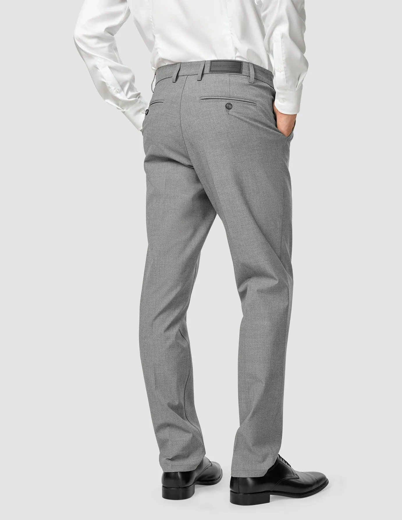 Essential Suit Pants Regular Cloud Grey Stretch Motion