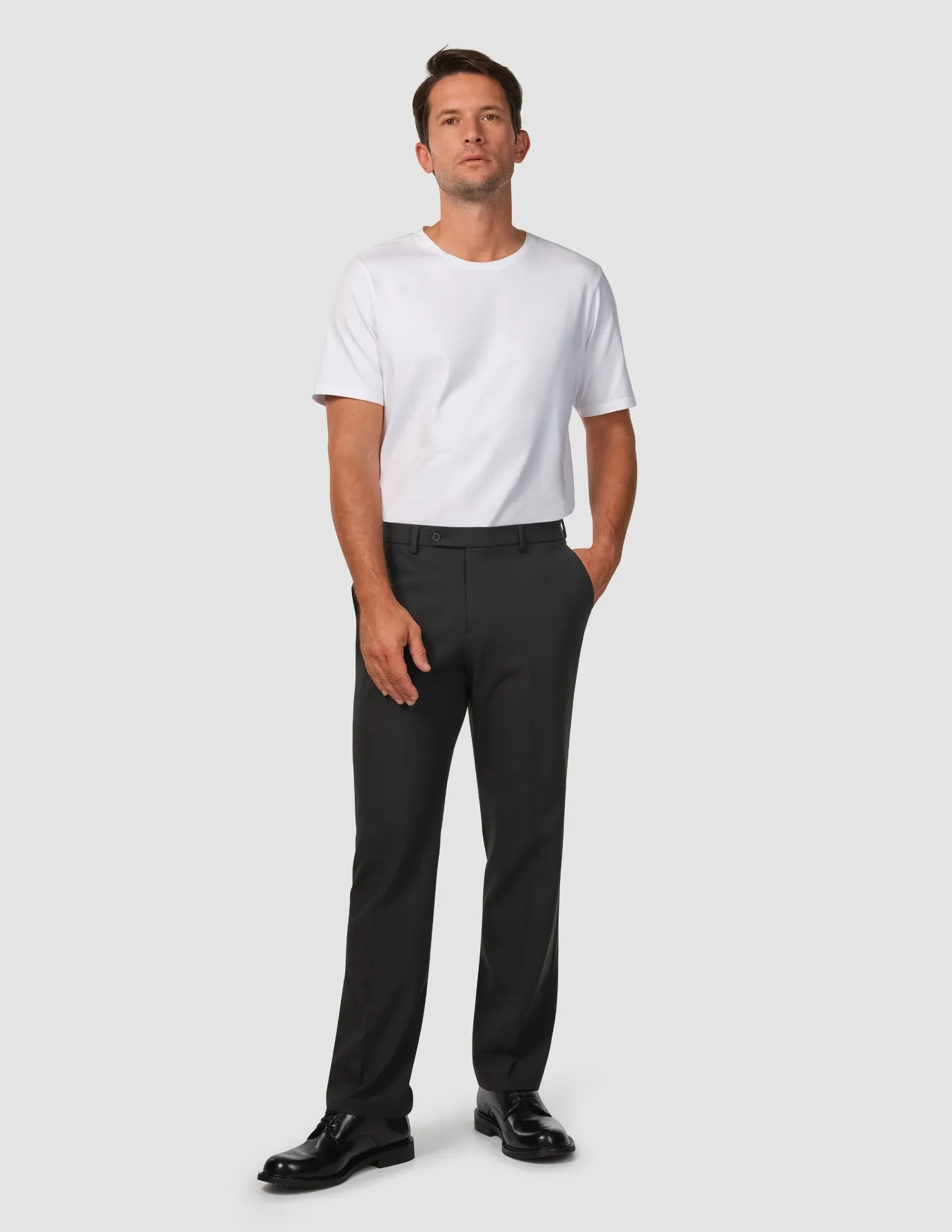 Essential Suit Pants Relaxed Fit Black AntiPilling