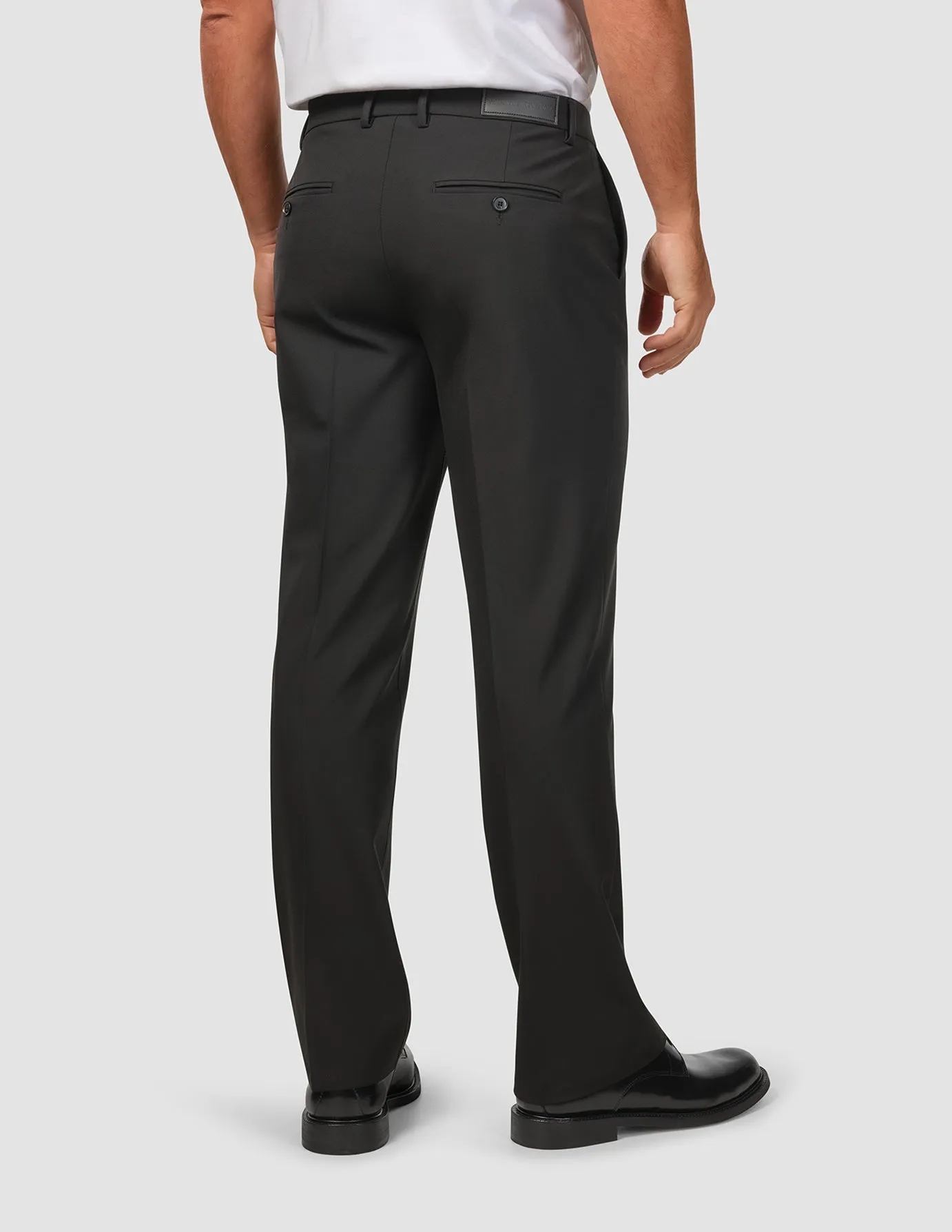 Casual Comfort Fit Outdoor Essentials Essential Suit Pants Relaxed Fit Black