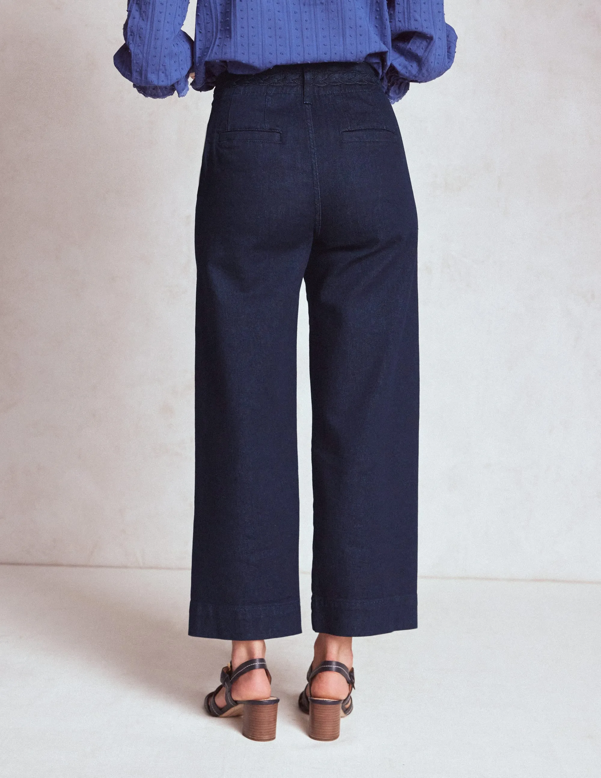 Ever Versatile Go-To Basic Primrose Patch Pocket Jeans-Indigo Braid