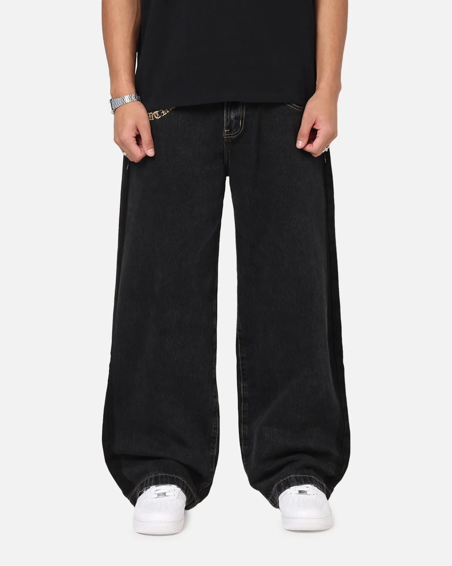 Rainy Day Winter Warmth Autumn Days Saint Morta Amplus Rodeo Drive Recon Jeans Black Shadow
