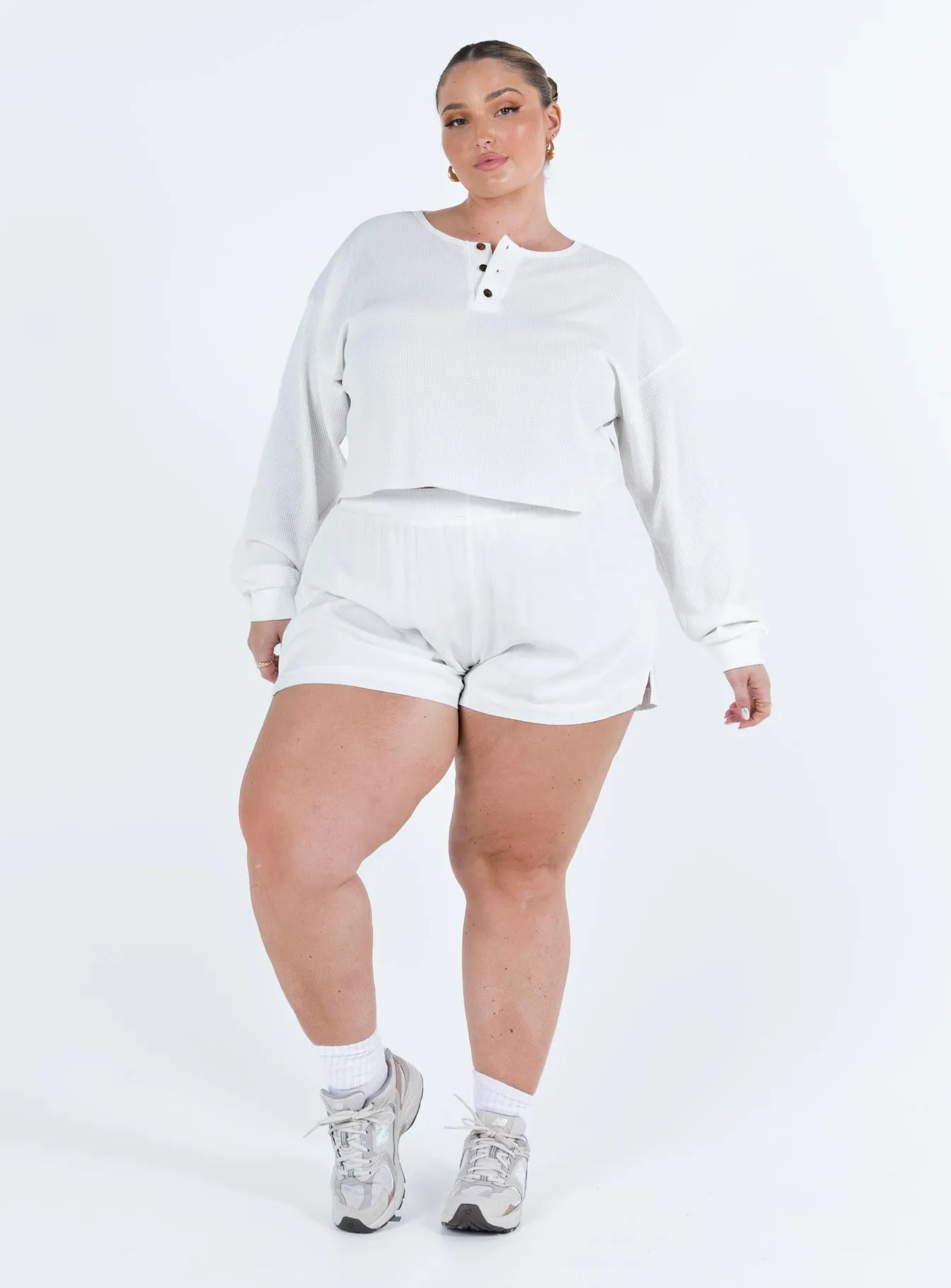 Flatlock stitching Beach House White Shorts Curve