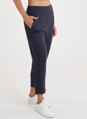 Ultraluxe Straight Leg Pant NonChafingEdges
