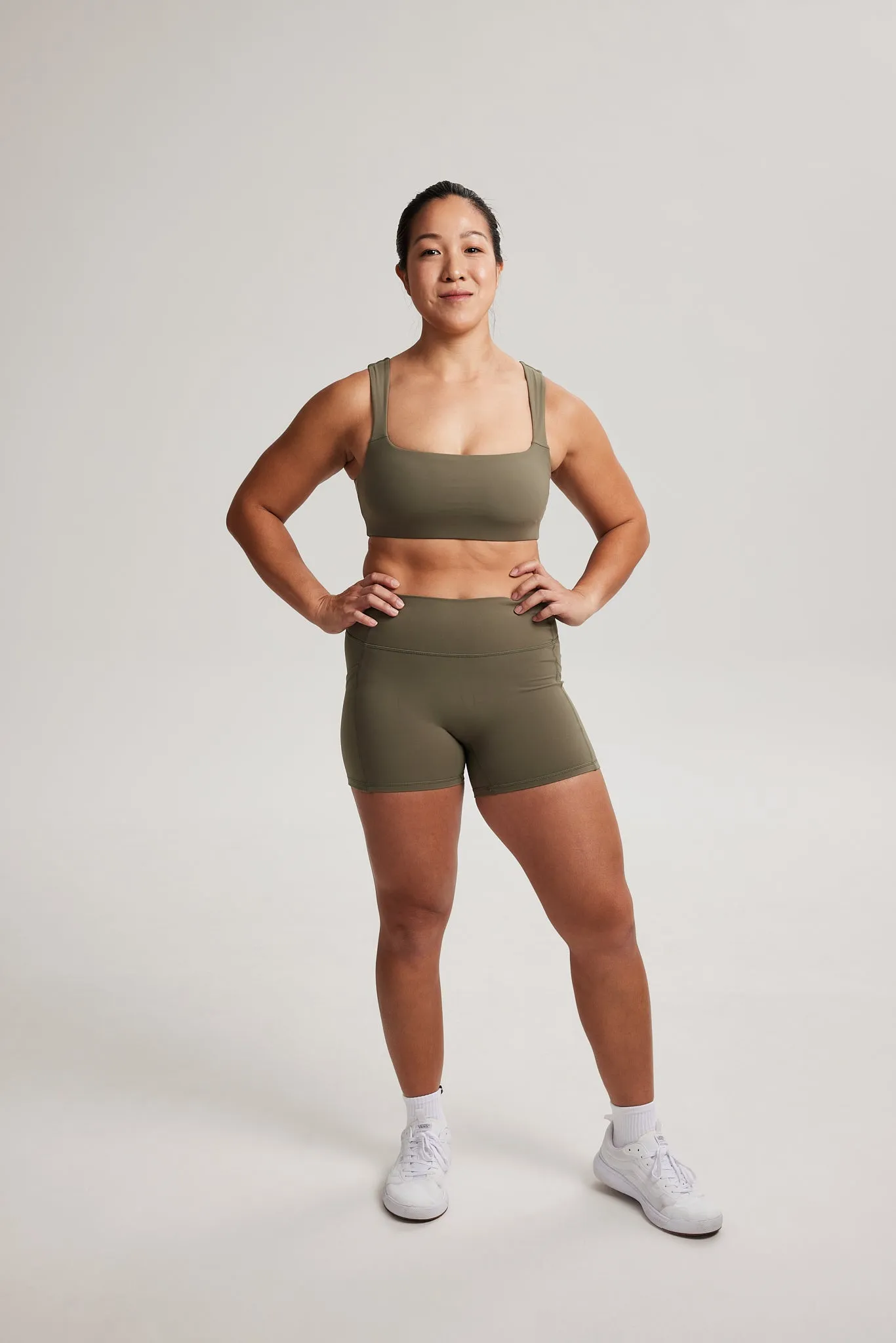 Square Neck Bra in Avocado Scoop neck