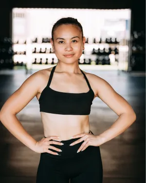 Scoop-Neck Flow Bra smooth material
