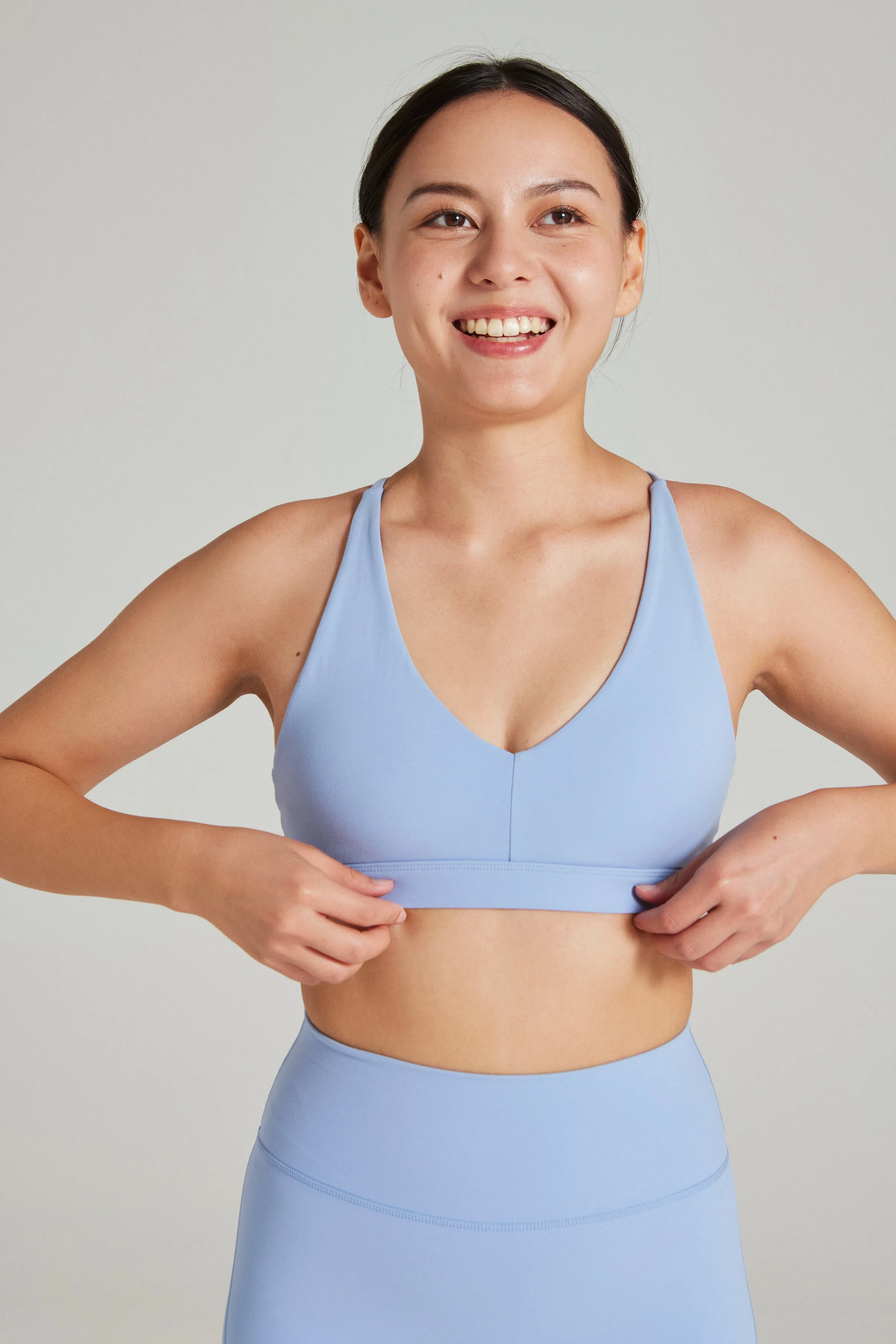 Smooth Comfort Flexible structure V Plunge Bra 2.0 in Moment