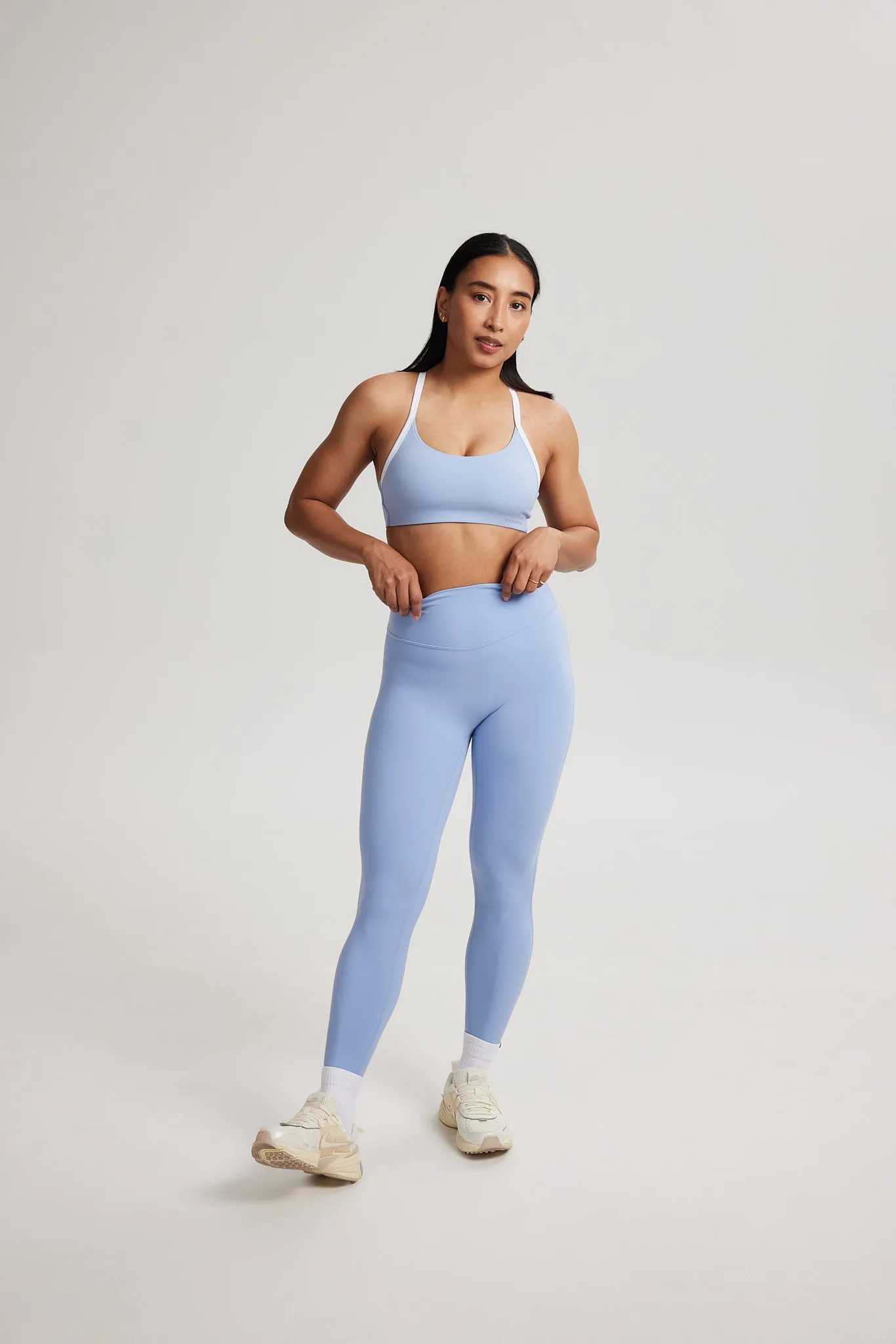 Twist Bra in Moment Spandex sports outfit Skinny fit seams