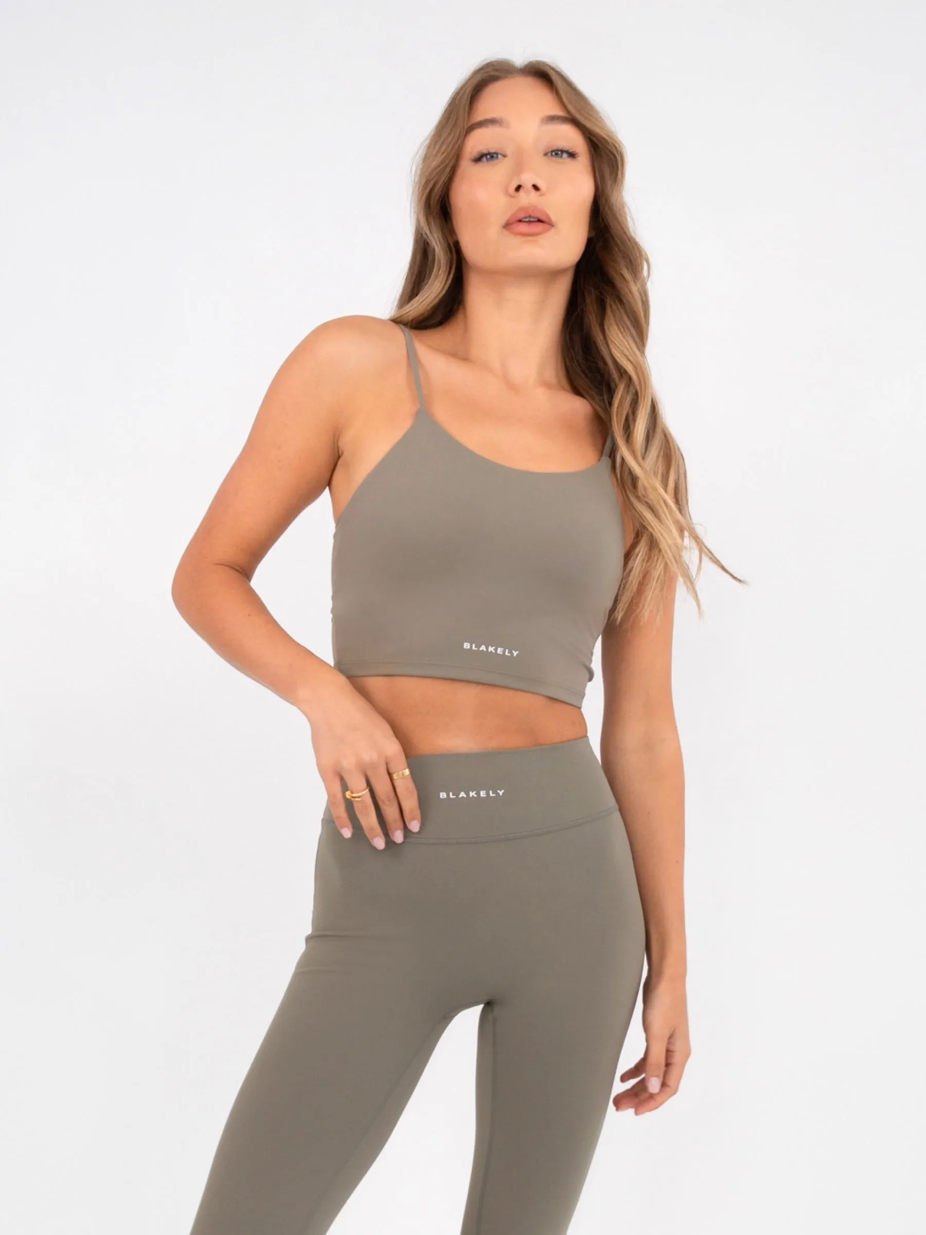 Baggy fit Plain fitness clothing Ultimate Sculpt Bra - Safari Green