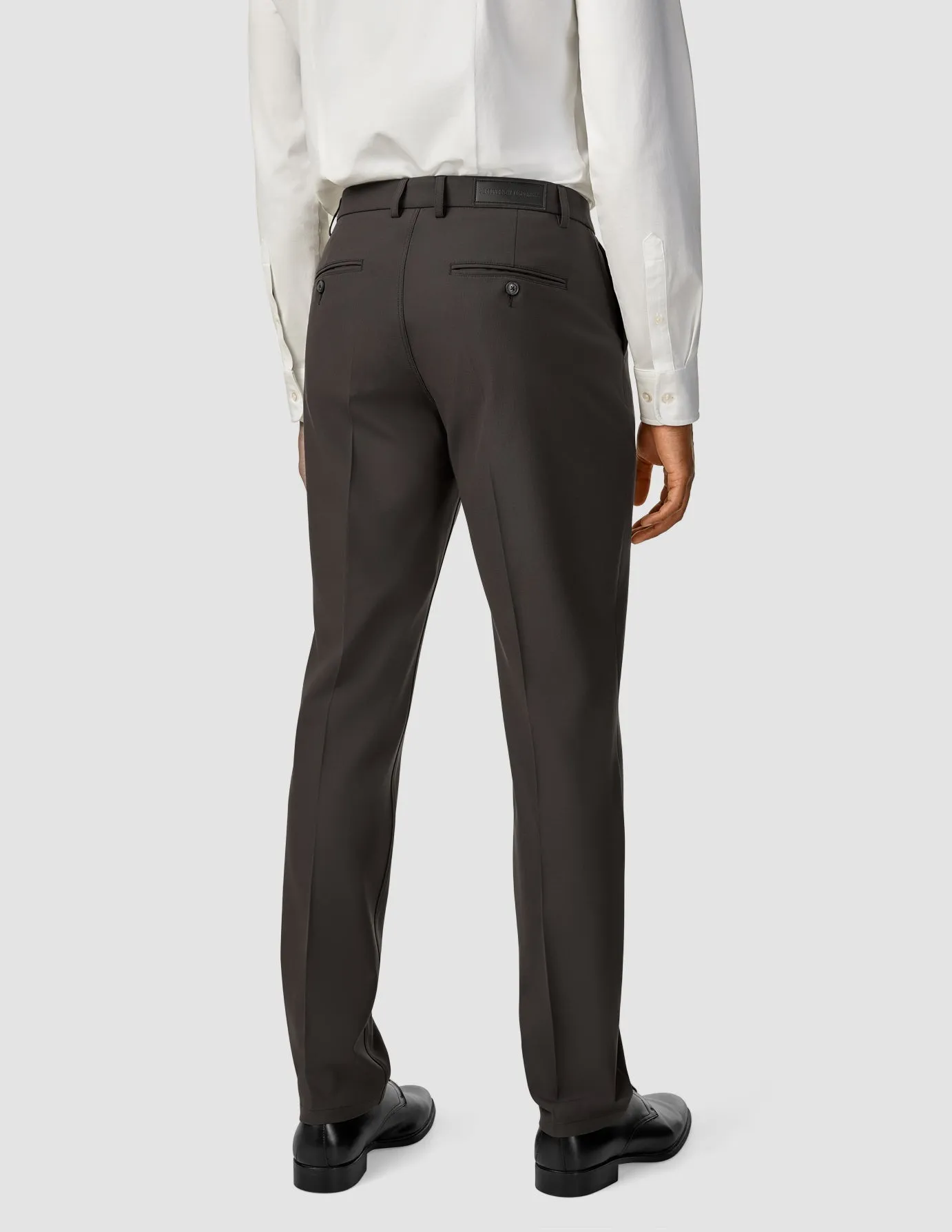 FlexibleStretchWeave NonRestrictiveFit Essential Suit Pants Regular Dark Shadow